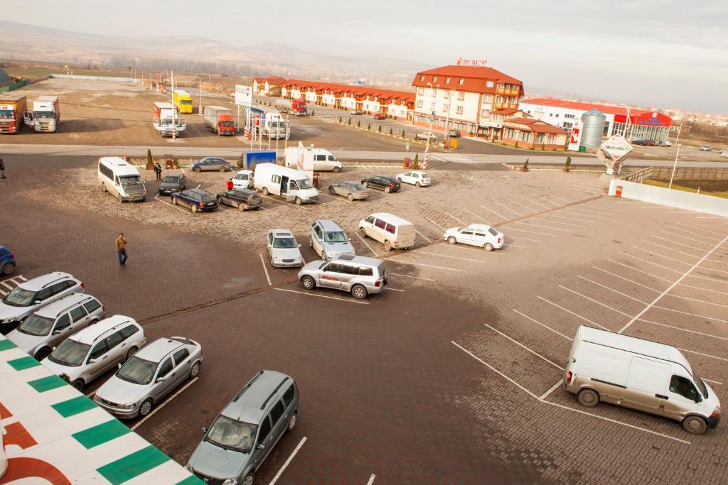 Motel Darina Ungheni  Eksteriør billede
