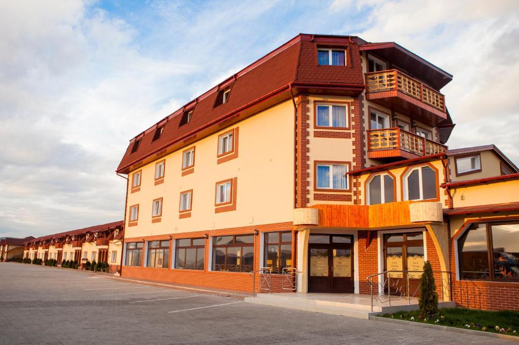 Motel Darina Ungheni  Eksteriør billede